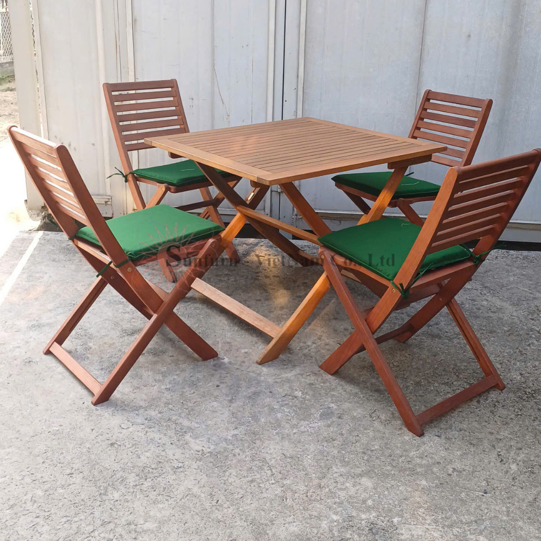 combo-ban-88-cm-4-ghe-xep-go-ngoai-troi